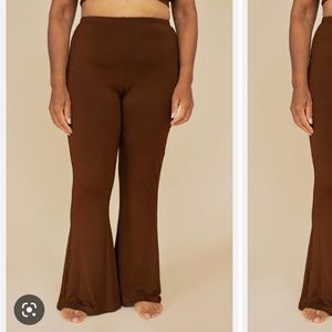 hara the label frankie flares - earth (short)